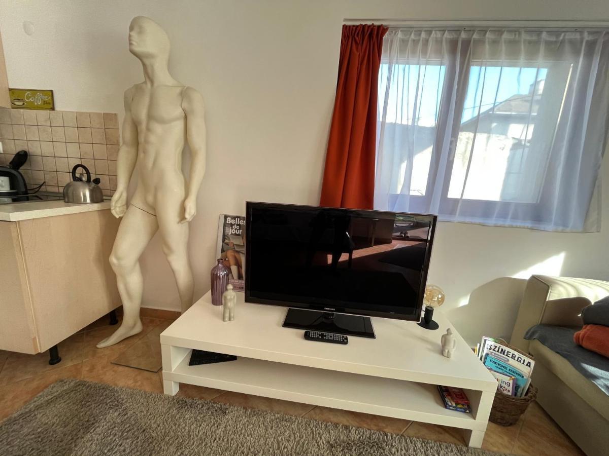 Wash House Apartman Győr Buitenkant foto